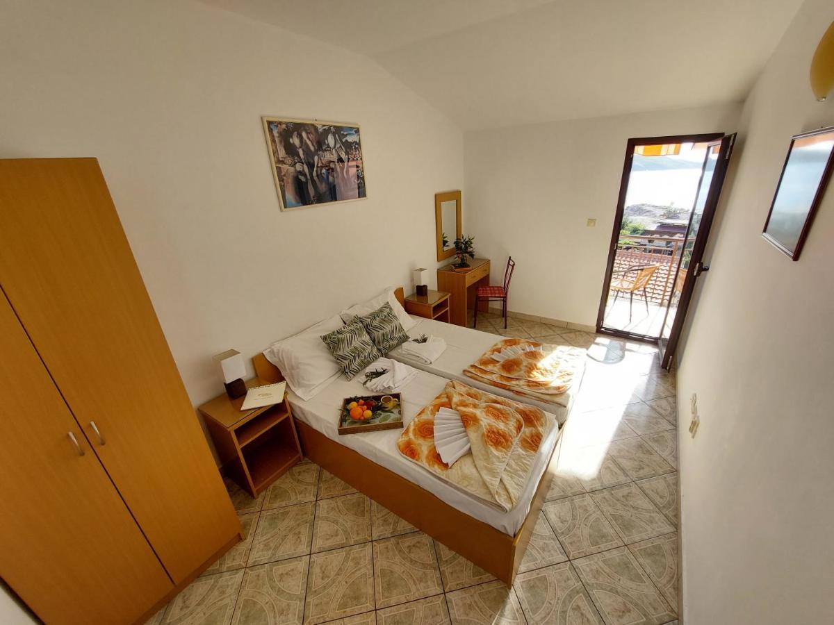 Apartmani Dalex Будва Экстерьер фото