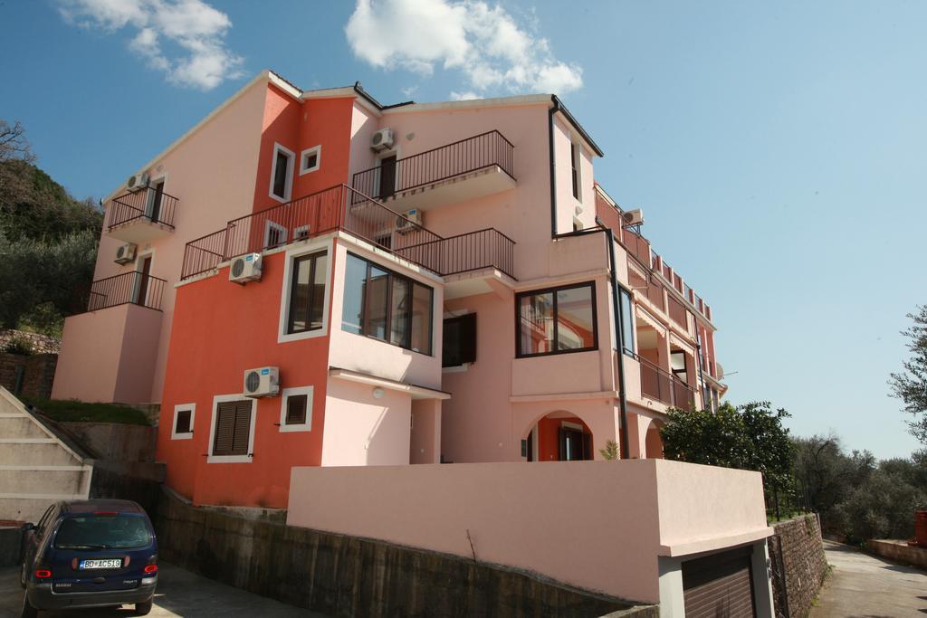 Apartmani Dalex Будва Экстерьер фото